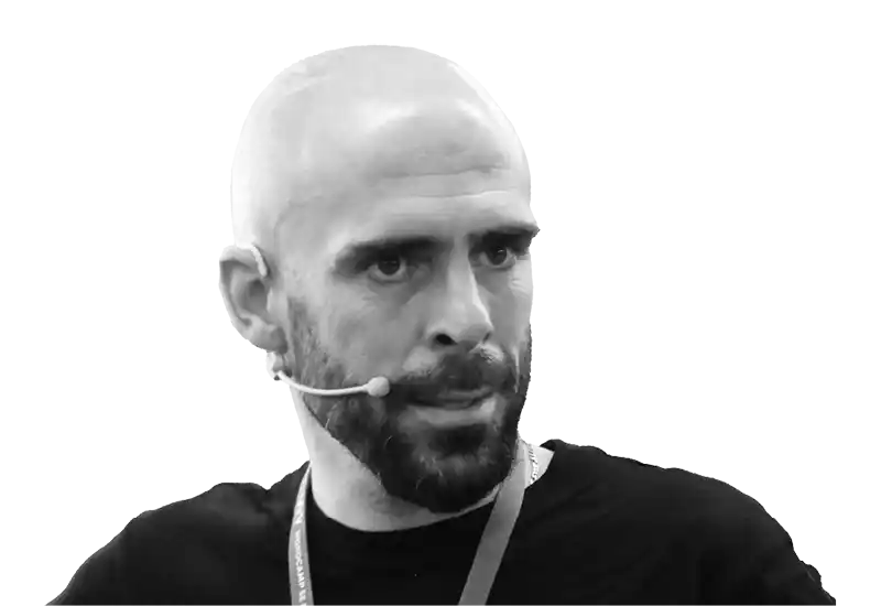 Álvaro Torres, autor del libro y creador de Divergentes